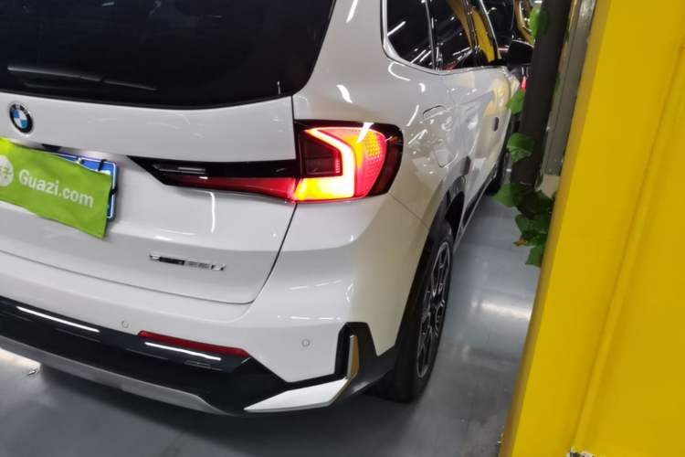 Used BMW X1 2024 sDrive25Li X Design Package Right Rear Taillight