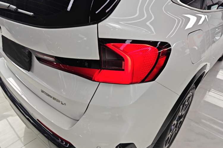 Used BMW X1 2024 sDrive25Li X Design Package Right Rear Taillight