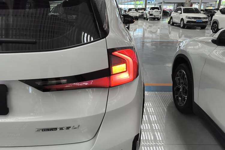 Used BMW X1 2024 sDrive25Li X Design Package Right Rear Taillight
