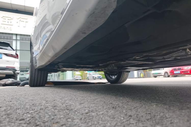 Used BMW X1 2024 sDrive25Li X Design Package Right Side Sill