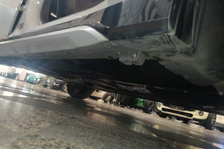 Used BMW X1 2024 sDrive25Li X Design Package Right Side Sill