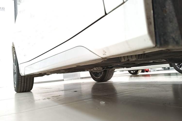 Used BMW X1 2024 sDrive25Li M Sport Package Right Side Sill