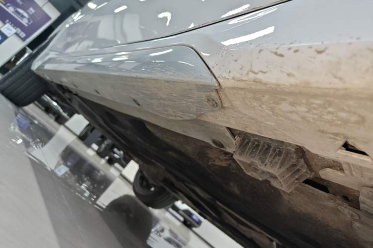 Used BMW X1 2024 sDrive25Li M Sport Package Right Side Sill