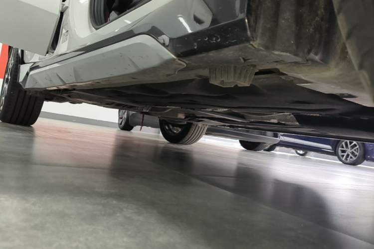 Used BMW X1 2024 sDrive25Li X Design Package Right Side Sill