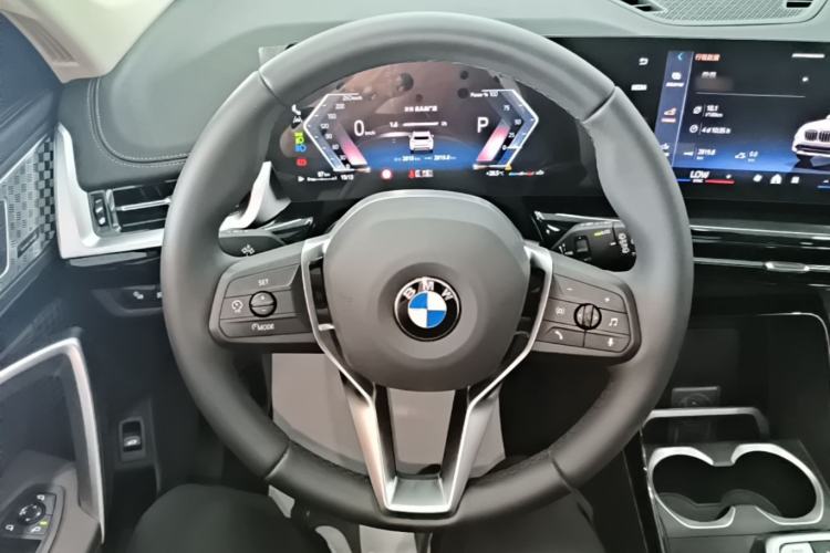 Used BMW X1 2024 sDrive25Li X Design Package Steering Wheel