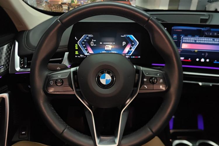 Used BMW X1 2024 sDrive25Li X Design Package Steering Wheel