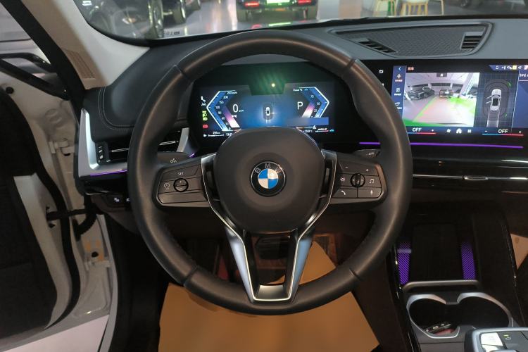 Used BMW X1 2024 sDrive25Li X Design Package Steering Wheel