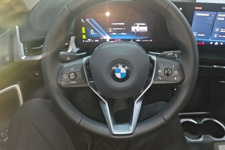 Used BMW X1 2024 sDrive25Li X Design Package Steering Wheel