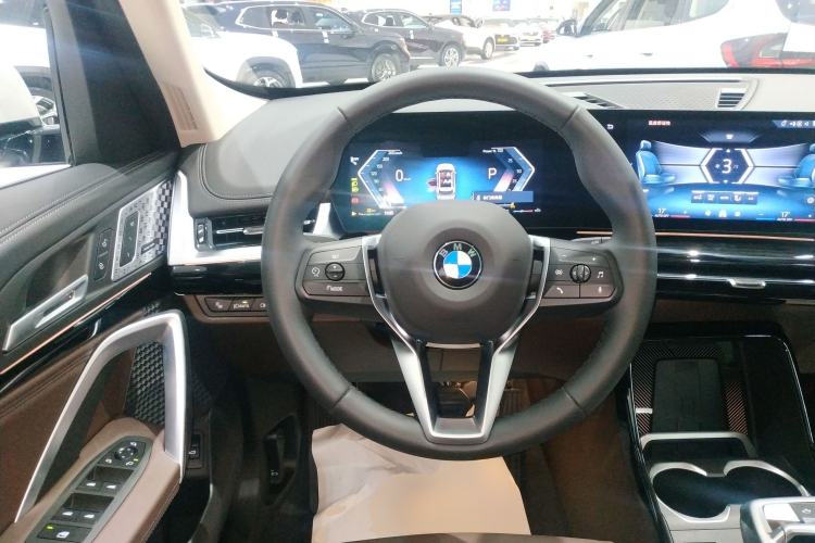 Used BMW X1 2024 sDrive25Li X Design Package Steering Wheel