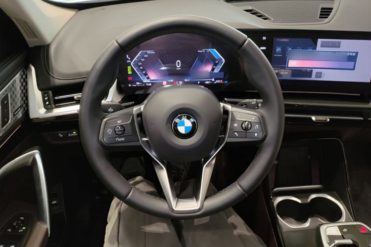 Used BMW X1 2024 sDrive25Li X Design Package Steering Wheel