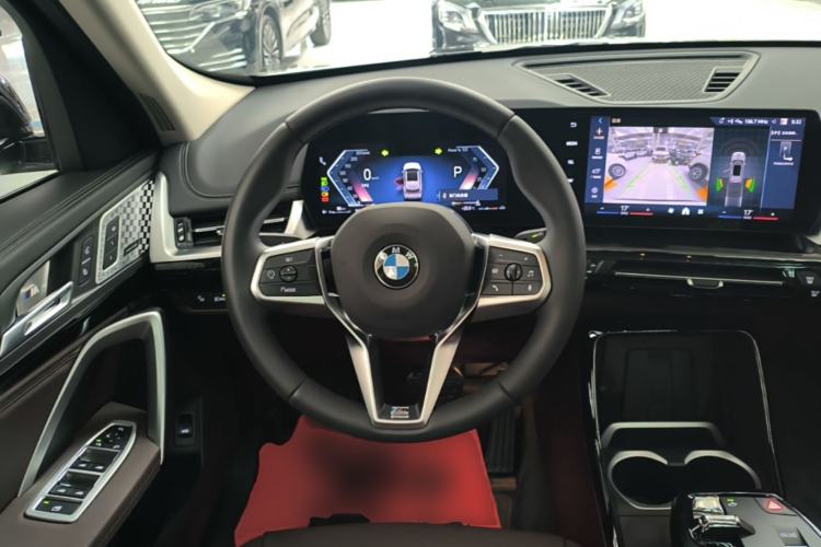 Used BMW X1 2024 sDrive25Li X Design Package Steering Wheel