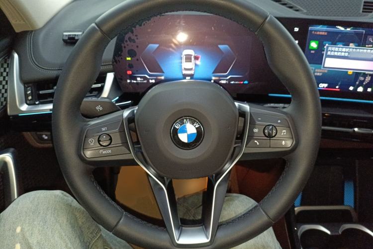 Used BMW X1 2024 sDrive25Li X Design Package Steering Wheel