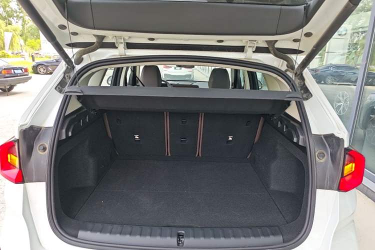 Used BMW X1 2024 sDrive25Li X Design Package Trunk