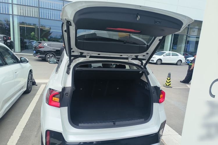 Used BMW X1 2024 sDrive25Li M Sport Package Trunk