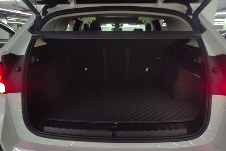 Used BMW X1 2024 sDrive25Li M Sport Package Trunk