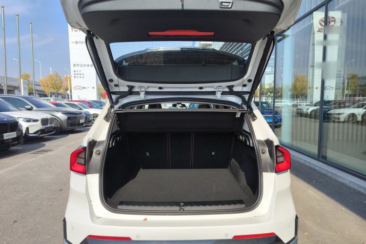 Used BMW X1 2024 sDrive25Li X Design Package Trunk