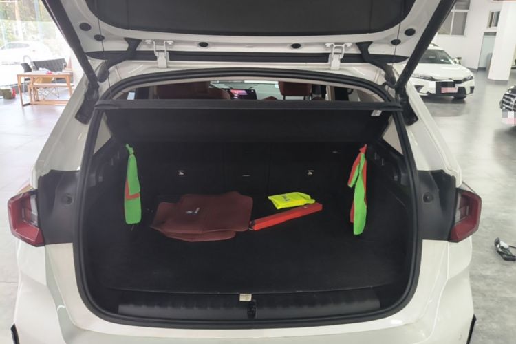 Used BMW X1 2024 sDrive25Li X Design Package Trunk
