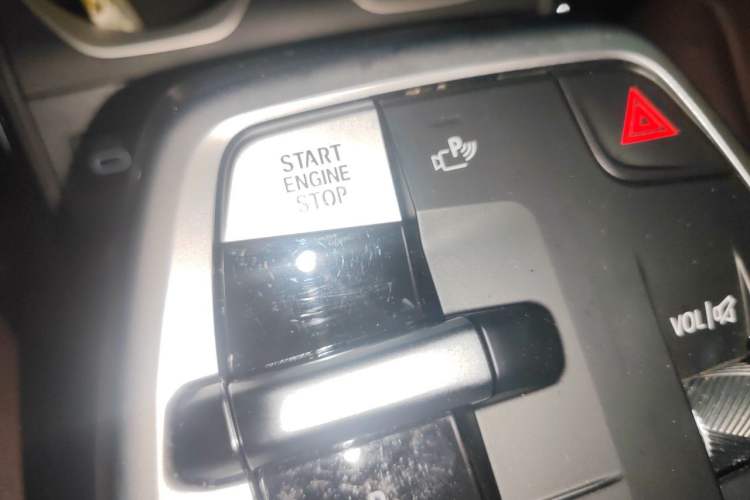 Used BMW X1 2024 sDrive25Li X Design Package Vehicle Key