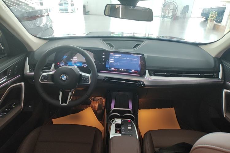 Used BMW X1 2025 Model sDrive25Li M Sport Package Center Console