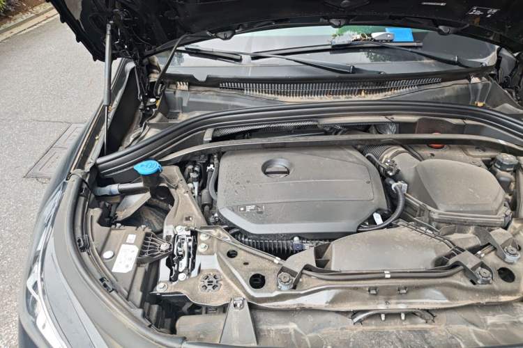 Used BMW X1 2025 Model sDrive25Li X Design Package Engine Bay Right
