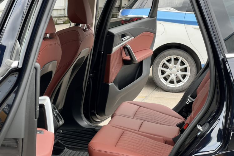 Used BMW X1 2025 Model sDrive25Li M Sport Package Interior 9