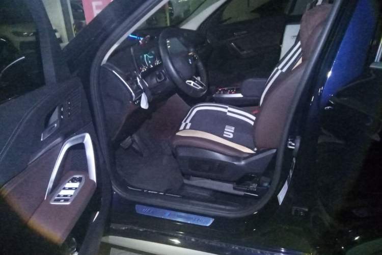 Used BMW X1 2025 Model sDrive25Li M Sport Package Left Front Seat