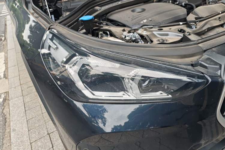 Used BMW X1 2025 Model sDrive25Li X Design Package Right Front Headlight