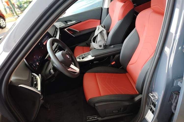Used BMW X1 2025 Model sDrive25Li X Design Package Left Front Seat