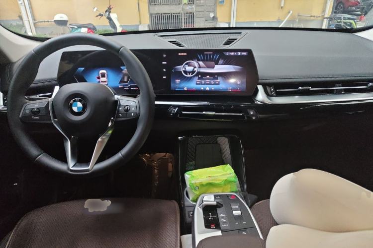 Used BMW X1 2025 Model sDrive25Li X Design Package Center Console