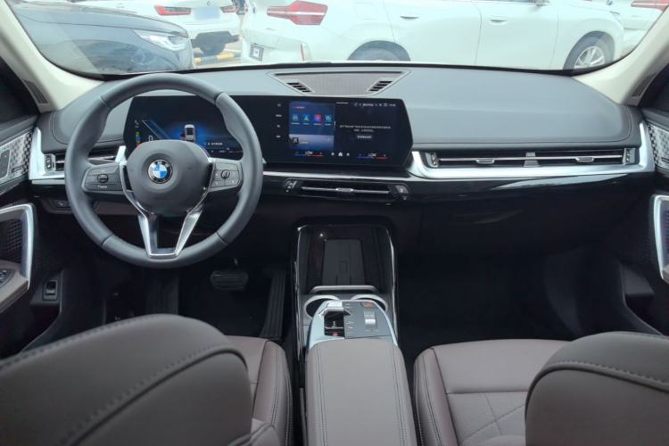 Used BMW X1 2025 Model sDrive25Li X Design Package Center Console