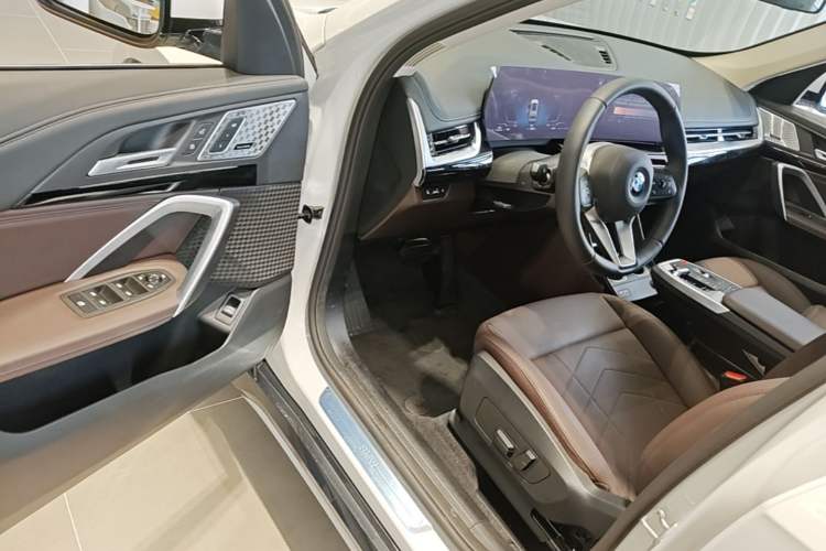 Used BMW X1 2025 Model sDrive25Li X Design Package Driver Seat