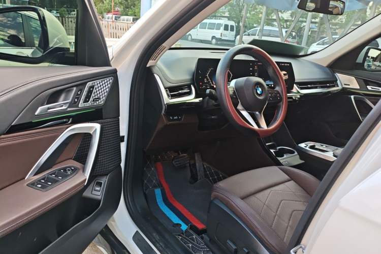 Used BMW X1 2025 Model sDrive25Li X Design Package Driver Seat