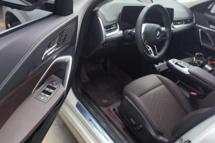 Used BMW X1 2025 Model sDrive25Li M Sport Package Driver Seat