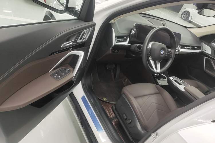 Used BMW X1 2025 Model sDrive25Li X Design Package Driver Seat