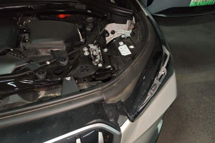 Used BMW X1 2025 Model sDrive25Li X Design Package Engine Bay Left
