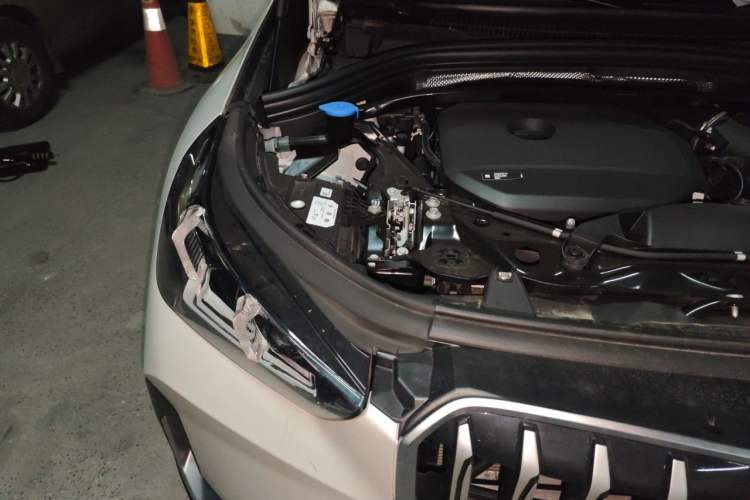 Used BMW X1 2025 Model sDrive25Li X Design Package Engine Bay Right