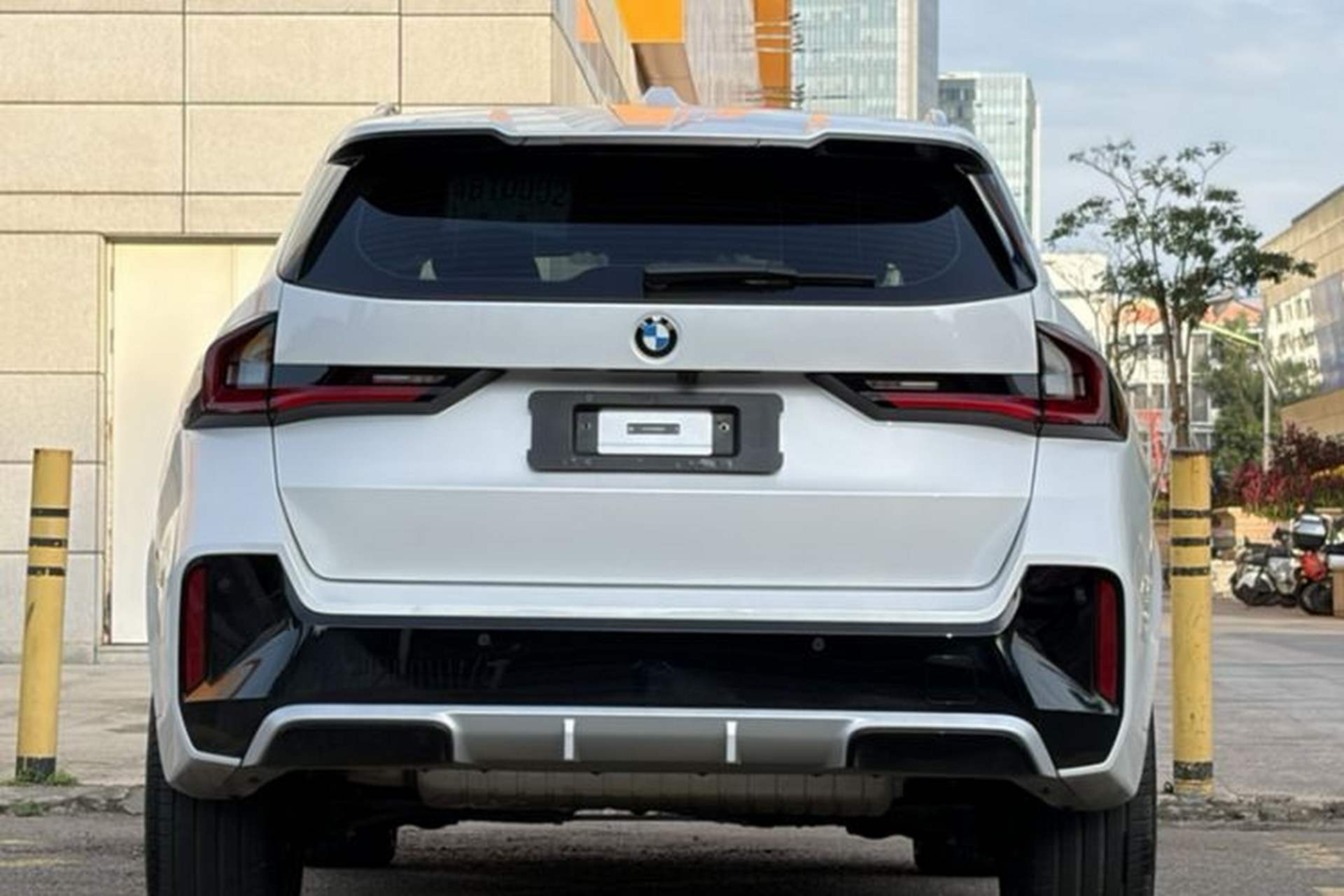 Used BMW X1 2025 Model sDrive25Li M Sport Package Exterior 2