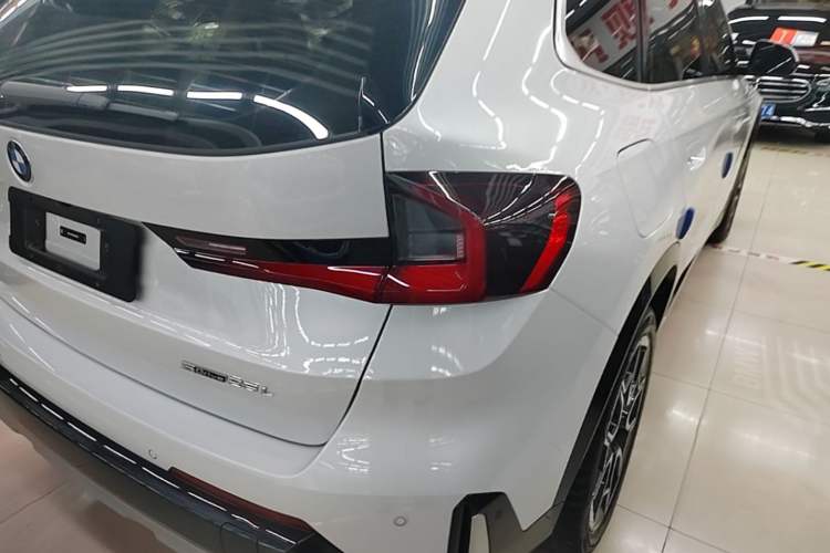 Used BMW X1 2025 Model sDrive25Li X Design Package Exterior 3