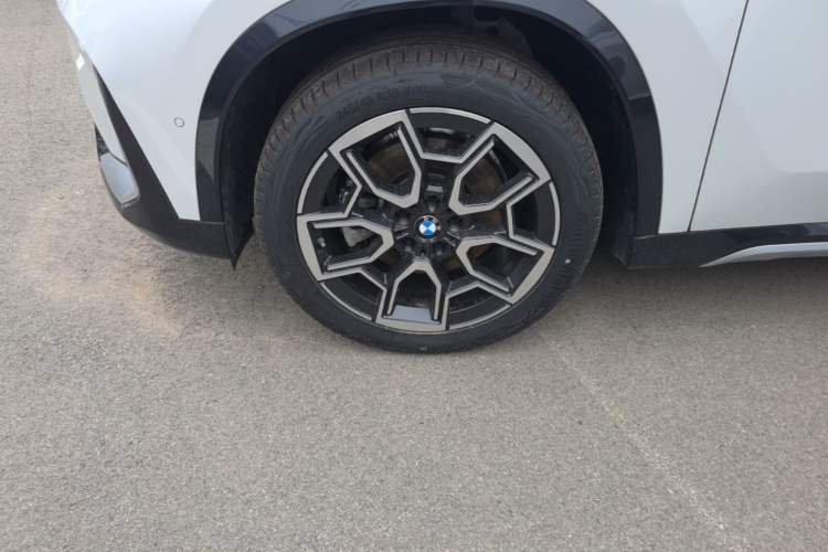 Used BMW X1 2025 Model sDrive25Li X Design Package Exterior 4