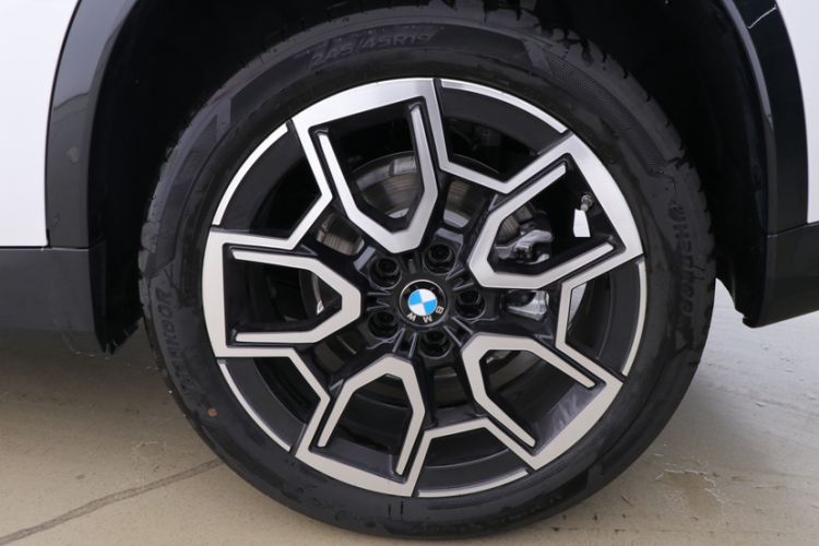 Used BMW X1 2025 Model sDrive25Li X Design Package Exterior 7