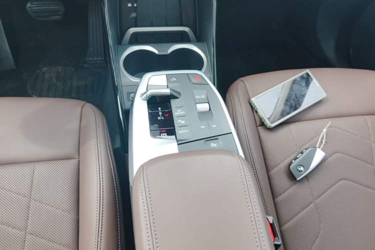 Used BMW X1 2025 Model sDrive25Li X Design Package Gear Lever