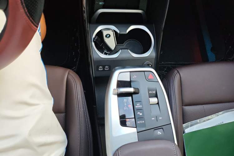 Used BMW X1 2025 Model sDrive25Li X Design Package Gear Lever