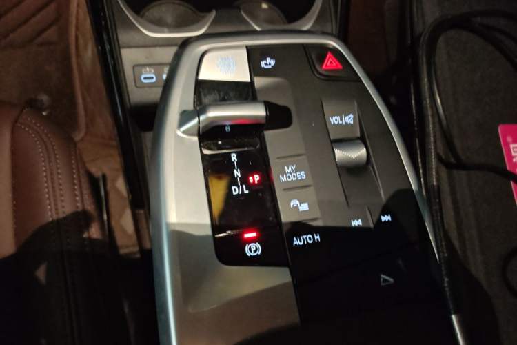Used BMW X1 2025 Model sDrive25Li M Sport Package Gear Lever