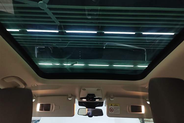 Used BMW X1 2025 Model sDrive25Li X Design Package Headliner