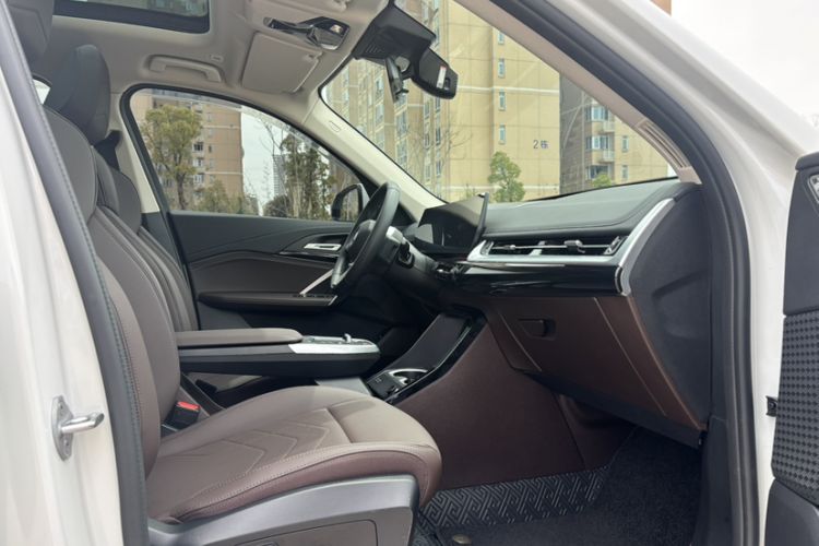 Used BMW X1 2025 Model sDrive25Li X Design Package Interior 5