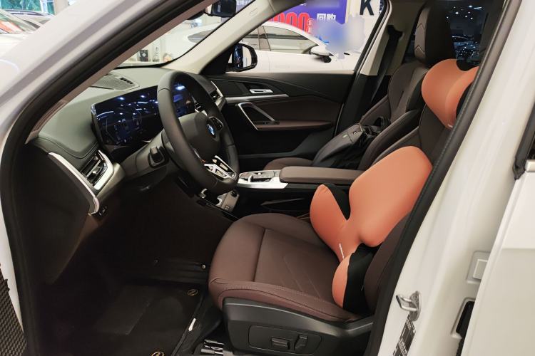 Used BMW X1 2025 Model sDrive25Li M Sport Package Left Front Seat