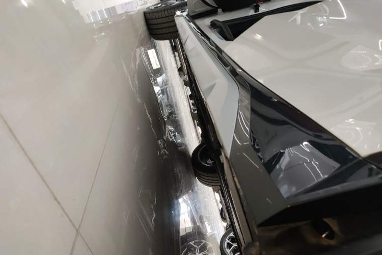 Used BMW X1 2025 Model sDrive25Li X Design Package Left Side Sill