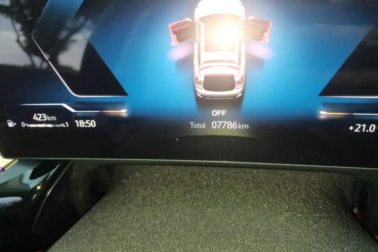 Used BMW X1 2025 Model sDrive25Li X Design Package Odometer Close Up