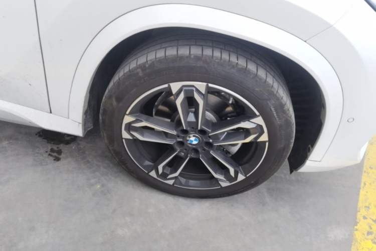 Used BMW X1 2025 Model sDrive25Li M Sport Package Right Front Wheel Hub