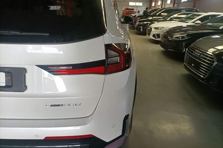 Used BMW X1 2025 Model sDrive25Li X Design Package Right Rear Taillight